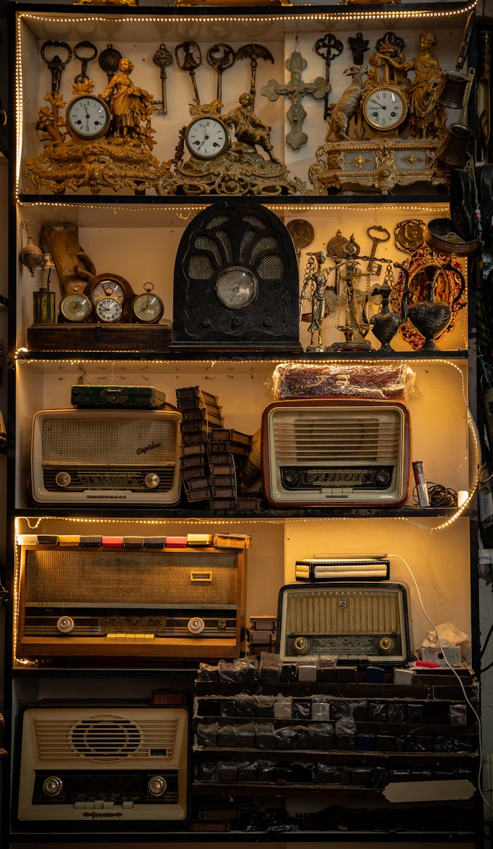 A stunning array of vintage radios and clocks in a unique antique shop in Amasya, Türkiye.